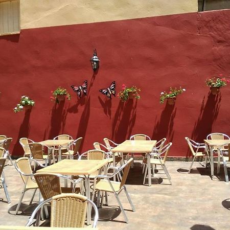 Hostal Restaurante Morote Cano Lezuza Luaran gambar