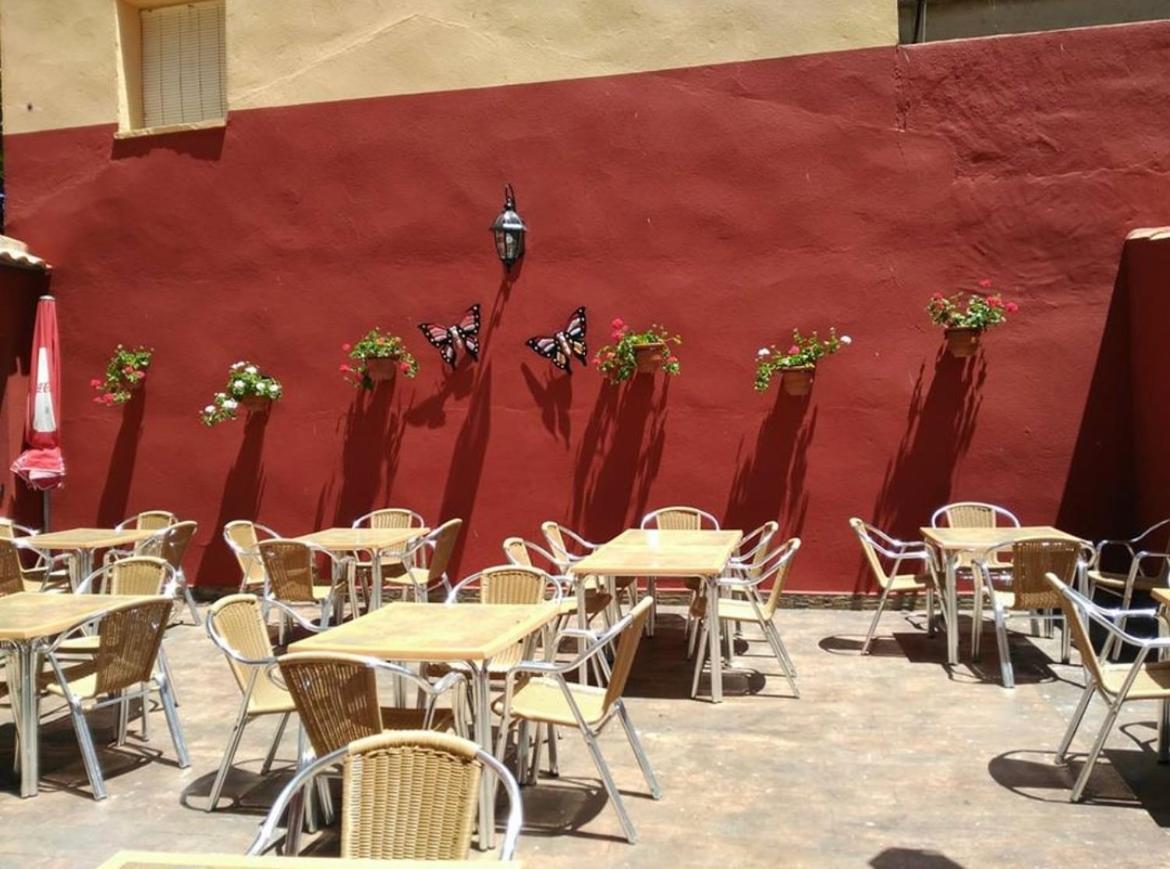 Hostal Restaurante Morote Cano Lezuza Luaran gambar